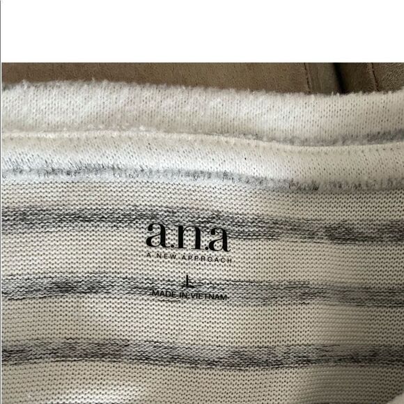 A.N.A. Striped Top  - Picture 2 of 3